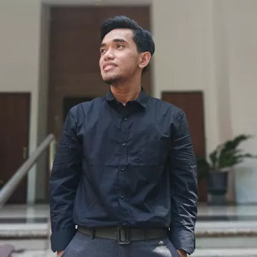 Profile photo of mufti muttaqi